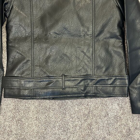Old Navy Women's Faux Leather Belted Biker Jacket Size S Black Full Zip NWT - Picture 14 of 16